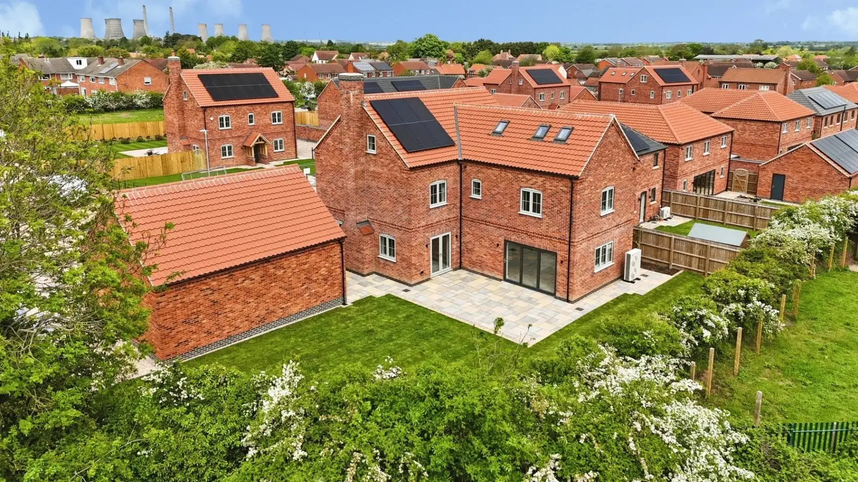 SUNFLOWER CLOSE, NORTH LEVERTON